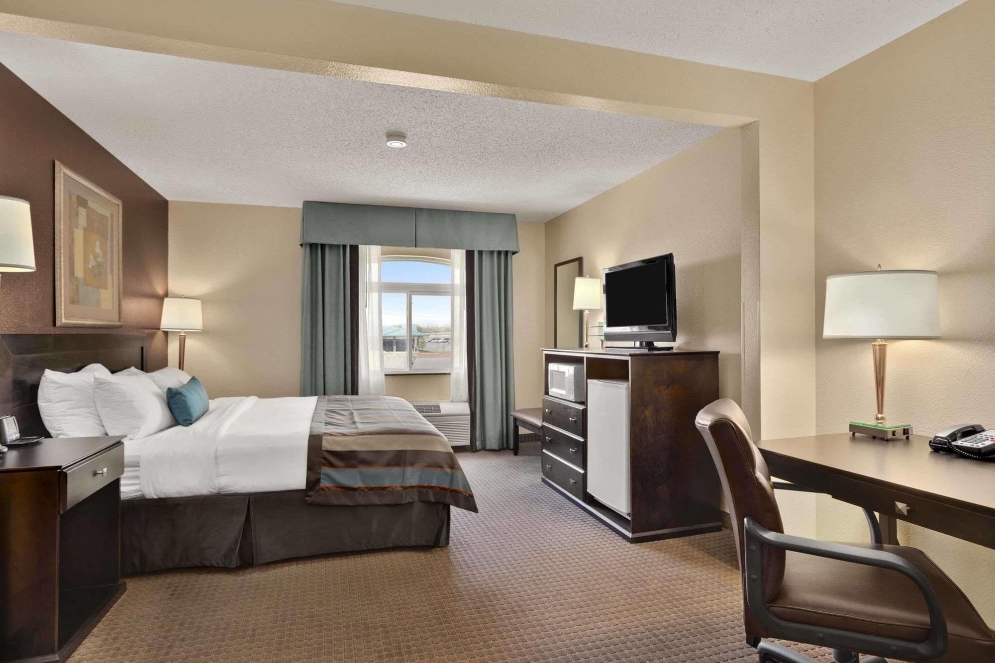 Wingate By Wyndham 3* Pueblo