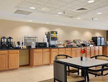 Hotel Wingate By Wyndham 3*